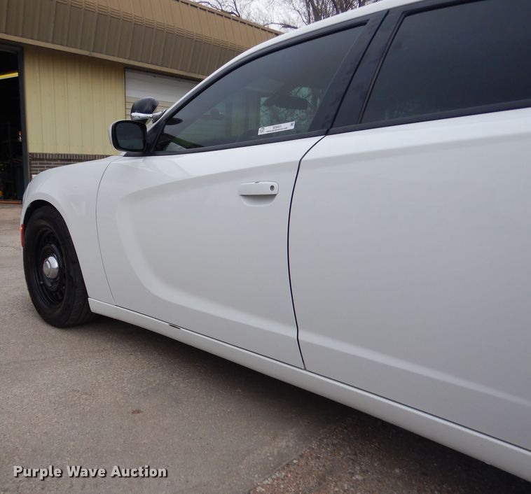 image for item IE9551 2017 Dodge Charger Police