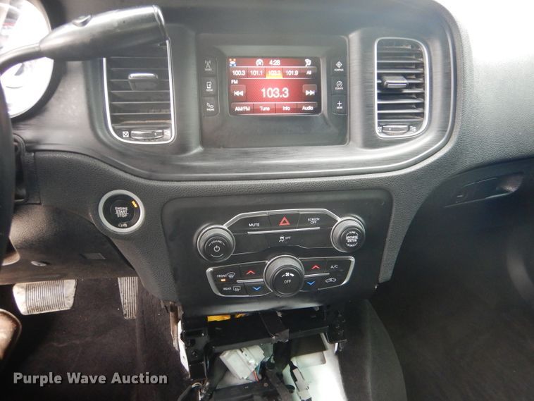 image for item IE9551 2017 Dodge Charger Police