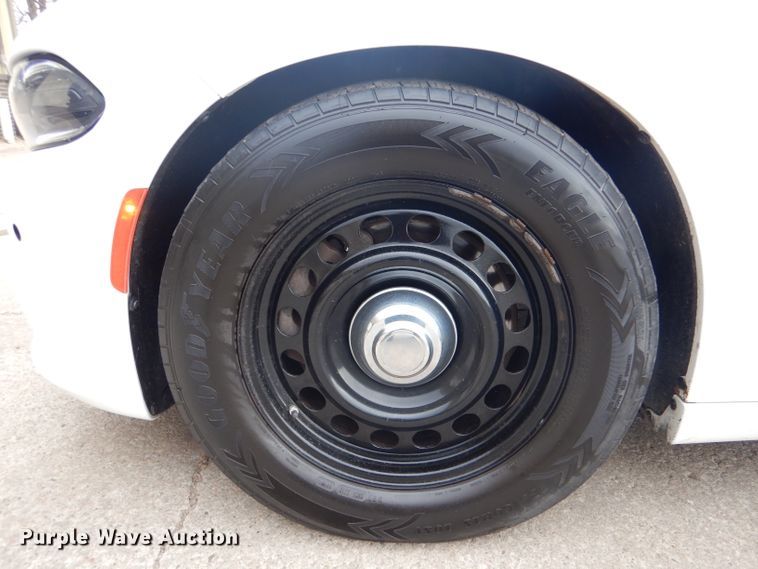 image for item IE9551 2017 Dodge Charger Police