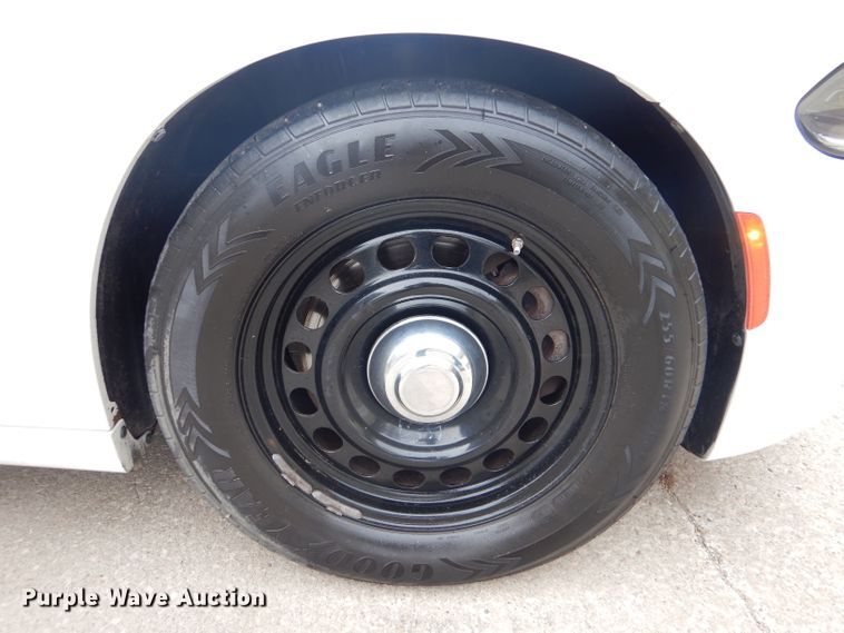 image for item IE9551 2017 Dodge Charger Police