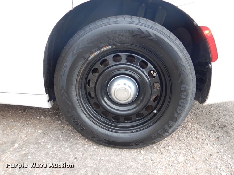 image for item IE9551 2017 Dodge Charger Police