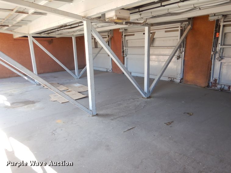 image for item IE9554 1993 Van Hool T840  coach bus