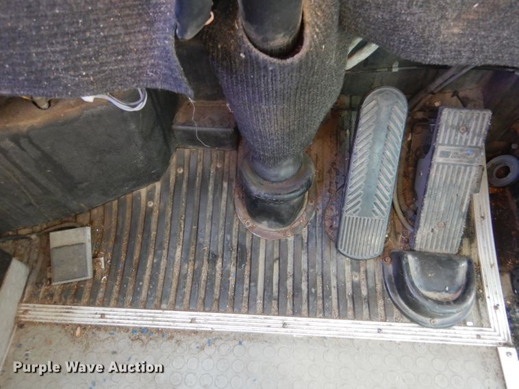 image for item IE9554 1993 Van Hool T840  coach bus