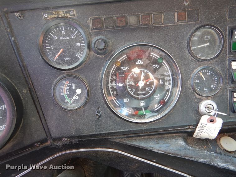 image for item IE9554 1993 Van Hool T840  coach bus