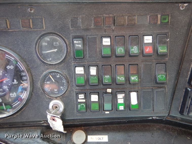 image for item IE9554 1993 Van Hool T840  coach bus