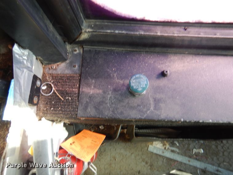 image for item IE9554 1993 Van Hool T840  coach bus