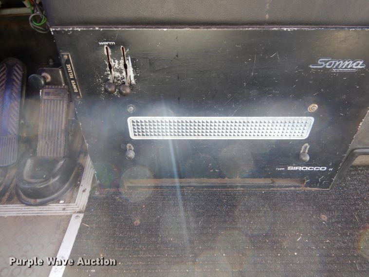 image for item IE9554 1993 Van Hool T840  coach bus