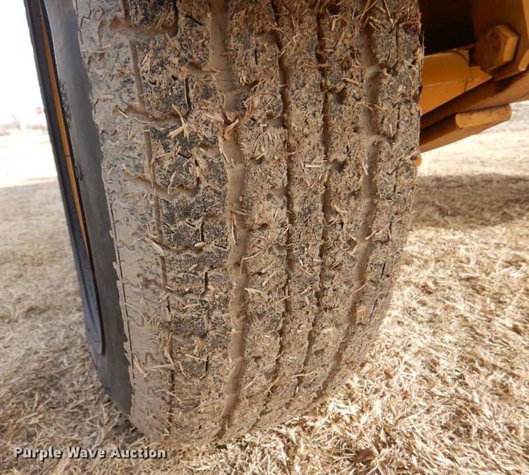 image for item IE9572 1996 Vermeer BC935  wood chipper