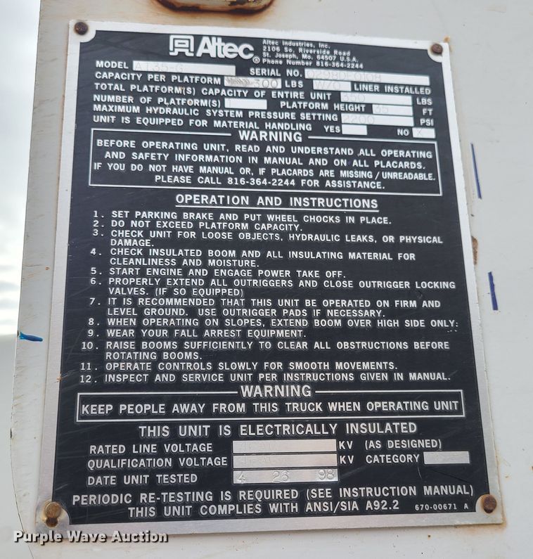 image for item IF9285 1997 Ford F450 Super Duty  bucket truck