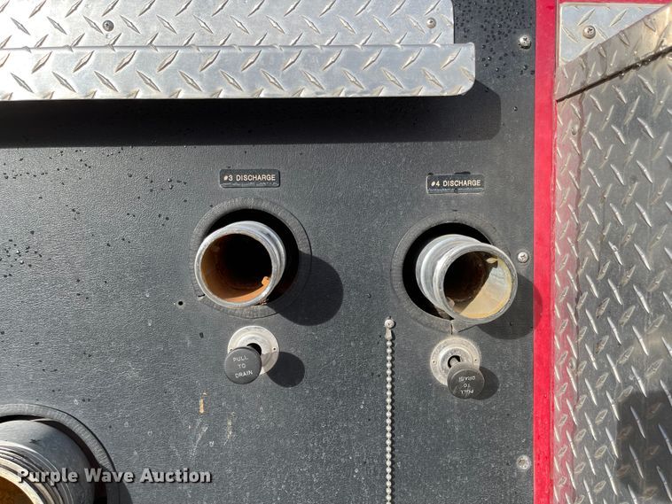 image for item IJ9508 1989 GMC C7000  pumper fire truck