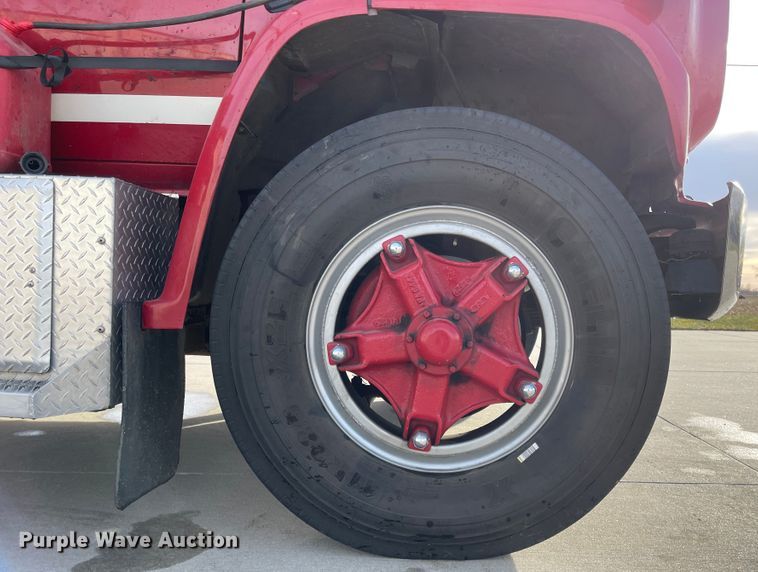 image for item IJ9508 1989 GMC C7000  pumper fire truck