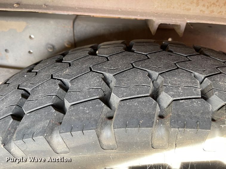 image for item IJ9508 1989 GMC C7000  pumper fire truck