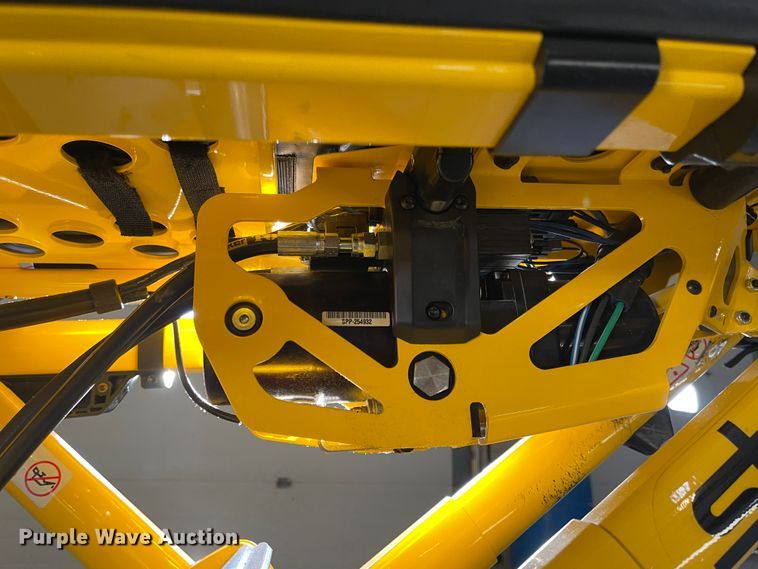 image for item IJ9628 Stryker  stretcher