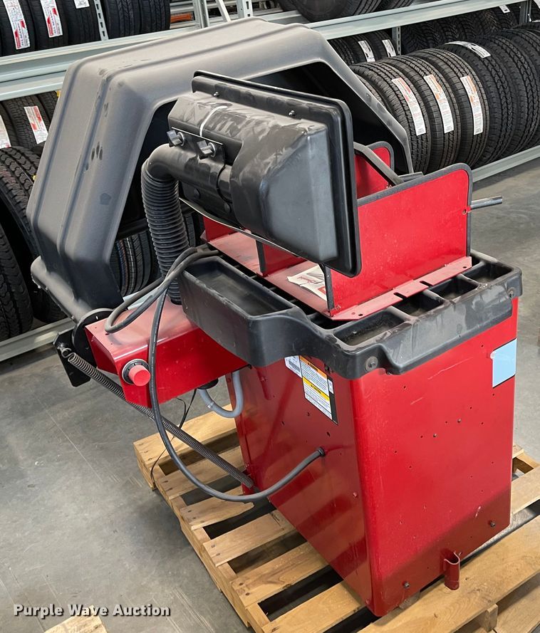 image for item IJ9645 Coats 1000  tire balancer