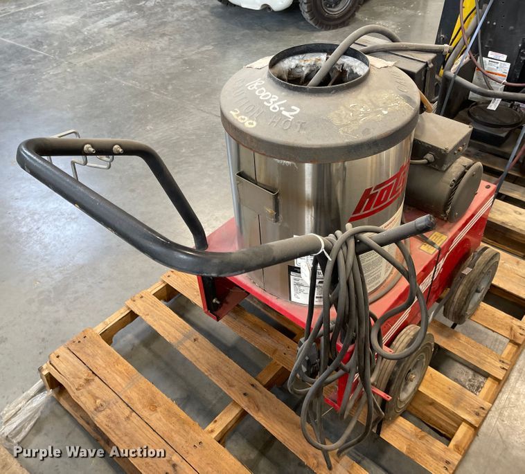 image for item IJ9647 Hotsy 555SS  hot pressure washer