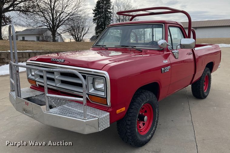 image for item IJ9655 1988 Dodge Ram 150  brush fire truck