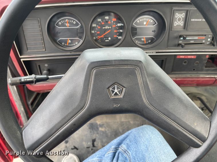 image for item IJ9655 1988 Dodge Ram 150  brush fire truck