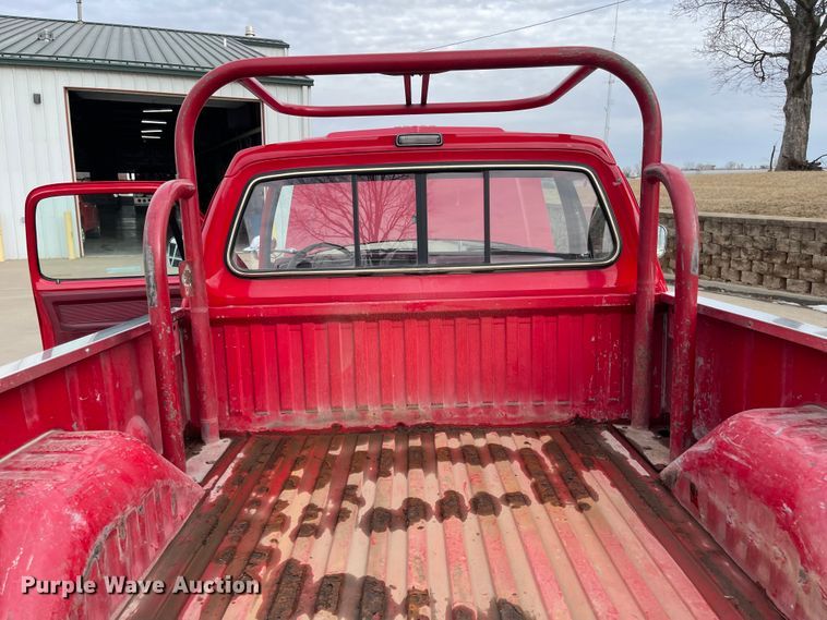 image for item IJ9655 1988 Dodge Ram 150  brush fire truck