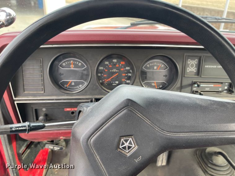 image for item IJ9656 1988 Dodge Ram 150  brush fire truck