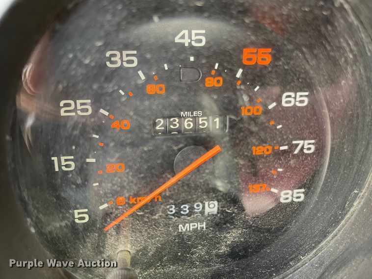 image for item IJ9656 1988 Dodge Ram 150  brush fire truck