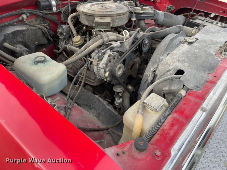 image for item IJ9656 1988 Dodge Ram 150  brush fire truck