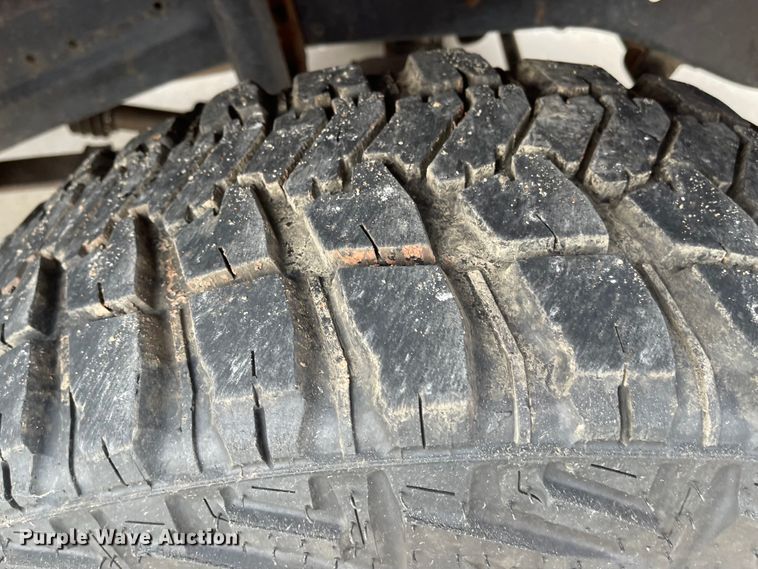 image for item IJ9656 1988 Dodge Ram 150  brush fire truck