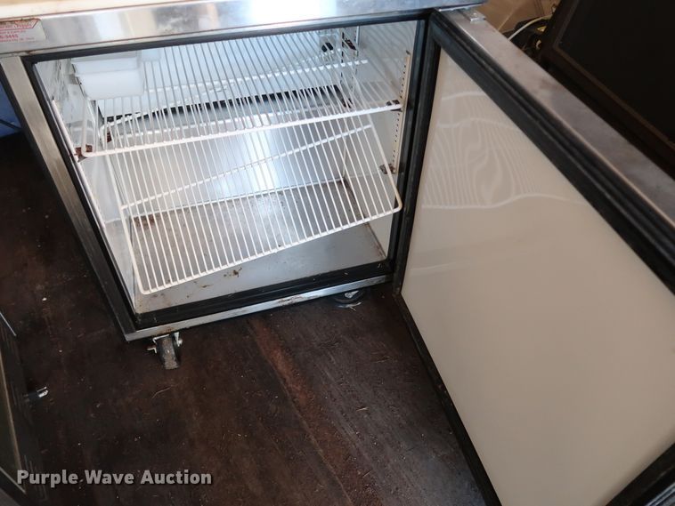 image for item IY9065 Restaurant equipment