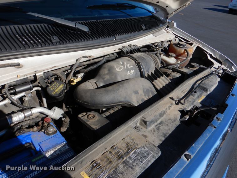 image for item JD9438 2014 Ford E450  shuttle bus