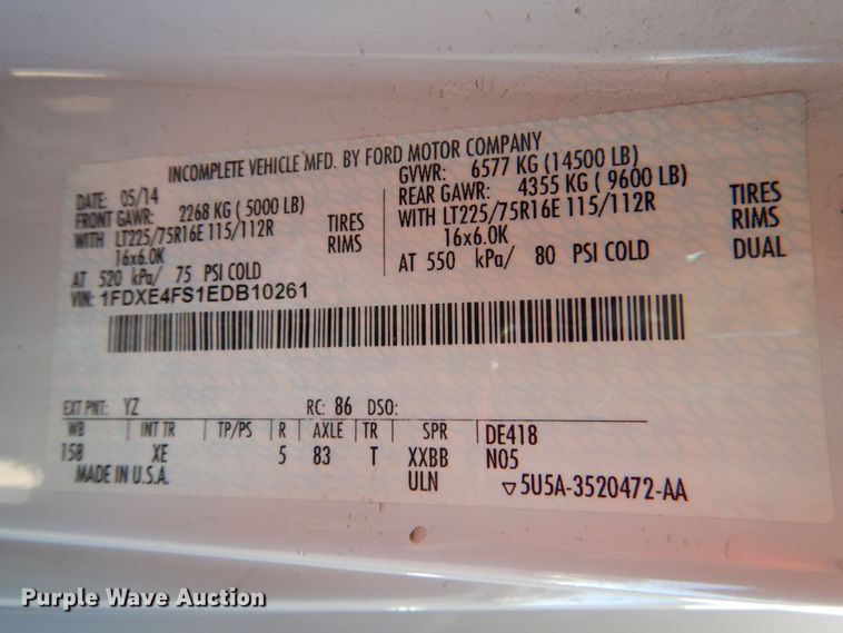 image for item JD9438 2014 Ford E450  shuttle bus