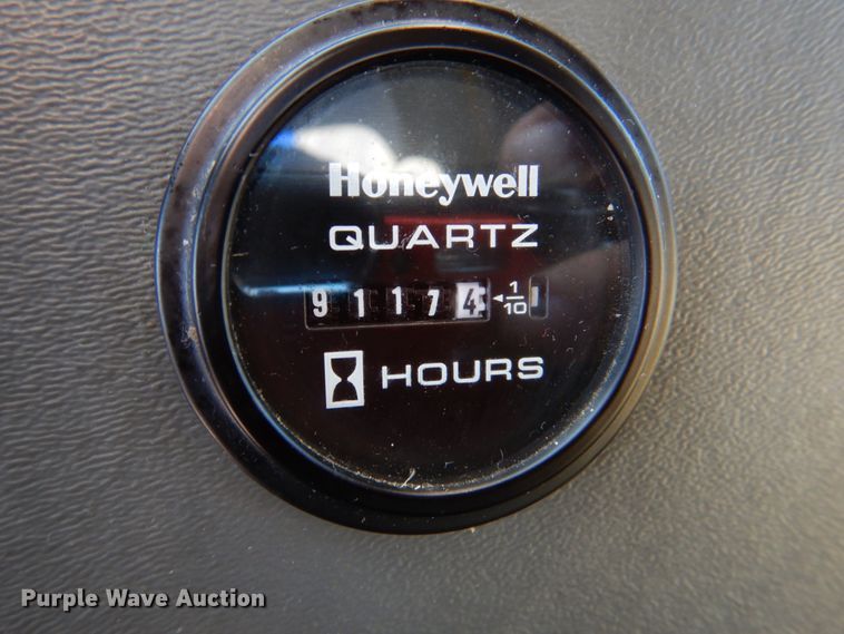 image for item JD9439 2014 Ford E450  shuttle bus