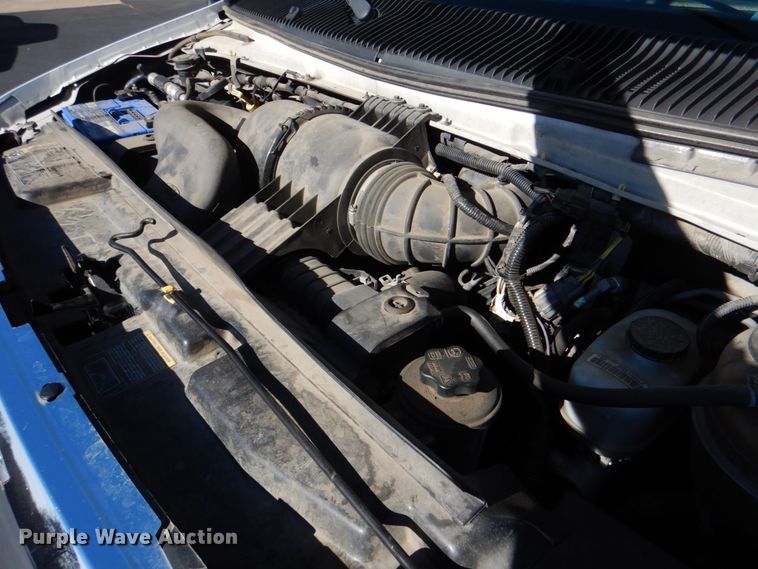 image for item JD9439 2014 Ford E450  shuttle bus