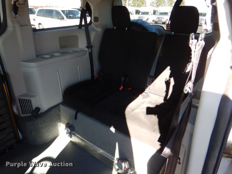 image for item JD9443 2016 Dodge Grand Caravan  handicap accessible van