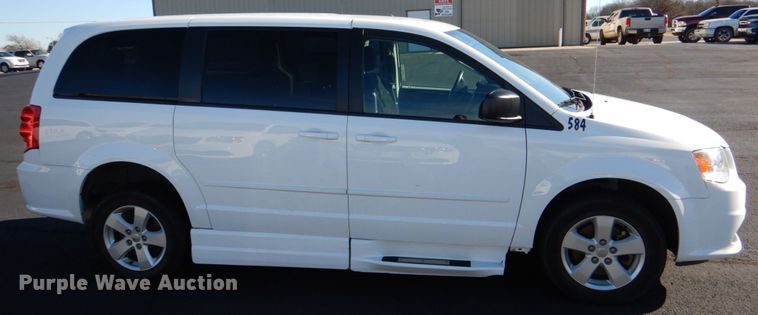 image for item JD9444 2017 Dodge Grand Caravan  handicap accessible van