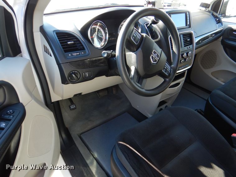 image for item JD9444 2017 Dodge Grand Caravan  handicap accessible van