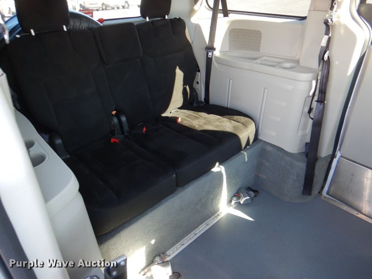 image for item JD9444 2017 Dodge Grand Caravan  handicap accessible van