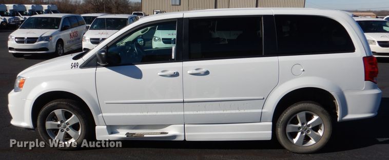 image for item JD9445 2016 Dodge Grand Caravan  handicap accessible van