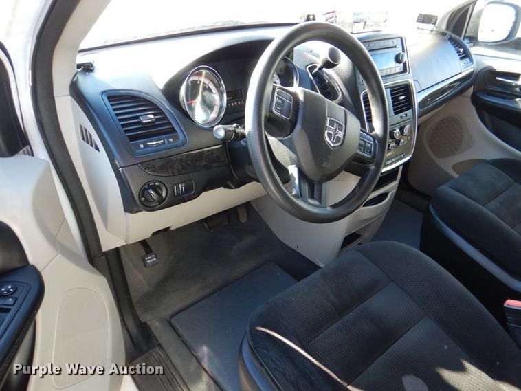 image for item JD9445 2016 Dodge Grand Caravan  handicap accessible van