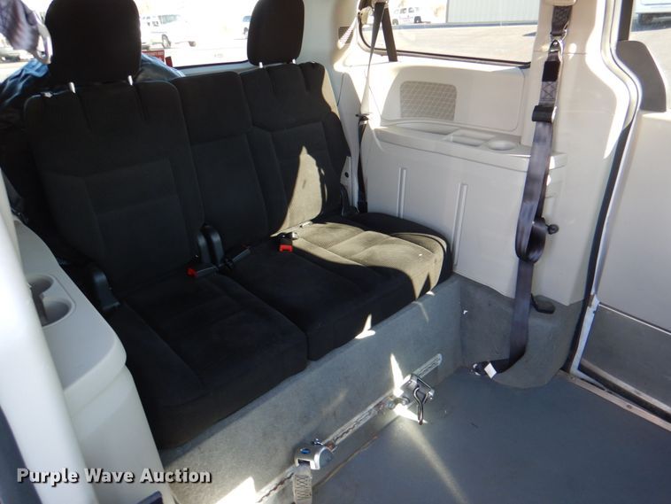 image for item JD9445 2016 Dodge Grand Caravan  handicap accessible van