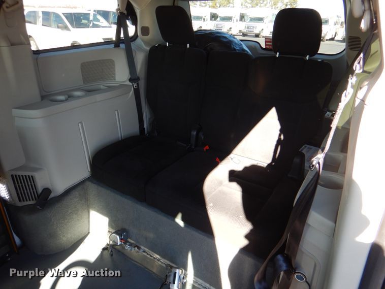 image for item JD9445 2016 Dodge Grand Caravan  handicap accessible van