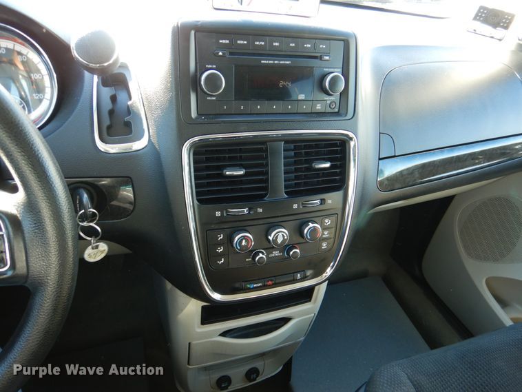 image for item JD9446 2016 Dodge Grand Caravan  handicap accessible van