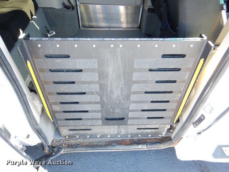 image for item JD9446 2016 Dodge Grand Caravan  handicap accessible van