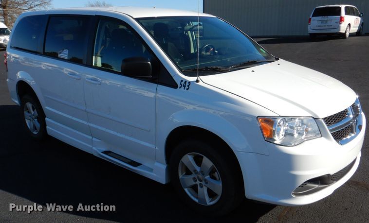 image for item JD9447 2016 Dodge Grand Caravan  handicap accessible van