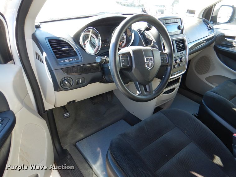 image for item JD9447 2016 Dodge Grand Caravan  handicap accessible van