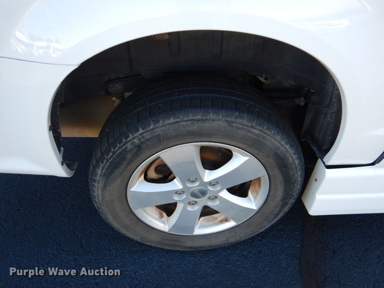 image for item JD9447 2016 Dodge Grand Caravan  handicap accessible van