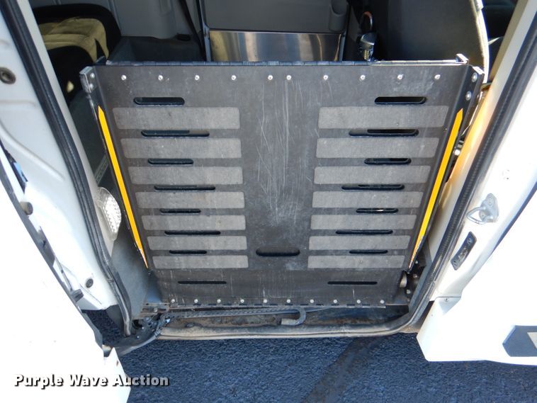 image for item JD9448 2016 Dodge Grand Caravan  handicap accessible van