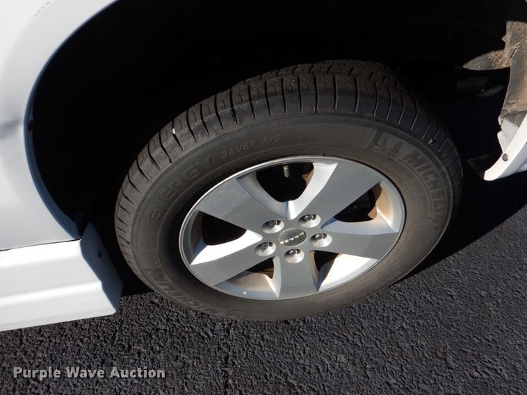 image for item JD9448 2016 Dodge Grand Caravan  handicap accessible van