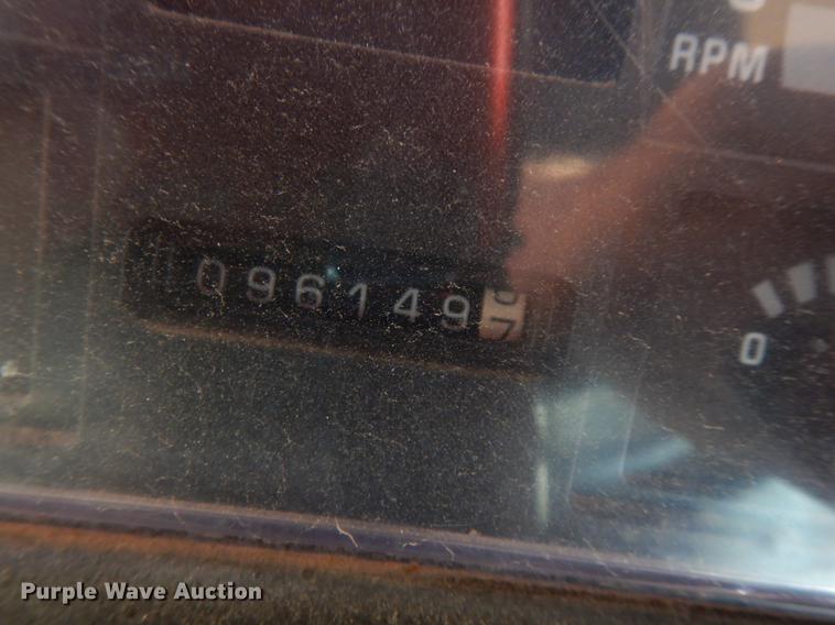 image for item JD9538 1993 Chevrolet B7  school bus