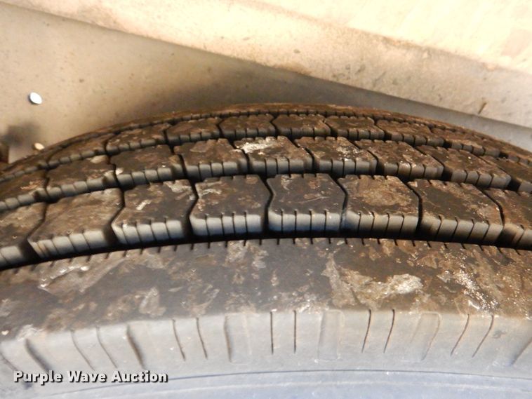 image for item JD9539 1999 International 3800  school bus