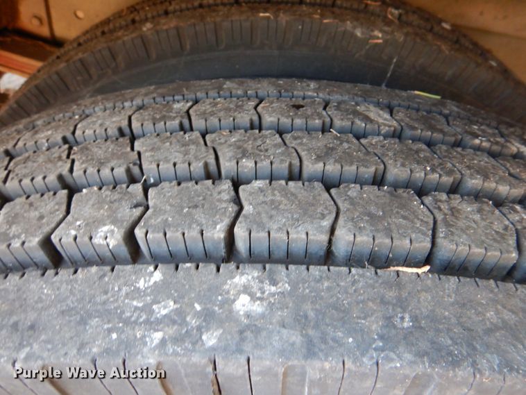 image for item JD9539 1999 International 3800  school bus