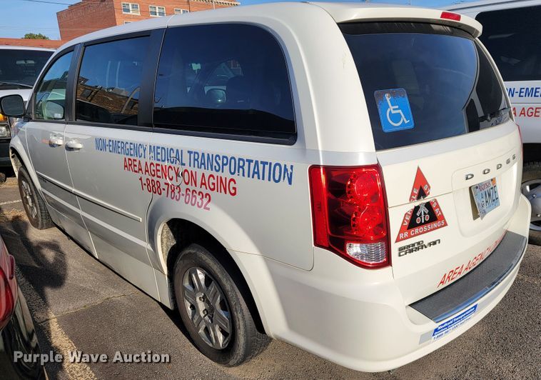 image for item JE9106 2011 Dodge Grand Caravan  handicap accessible van